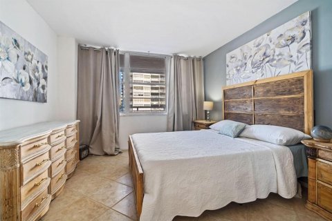 Condominio en venta en Aventura, Florida, 2 dormitorios, 145.39 m2 № 2083365 - foto 14