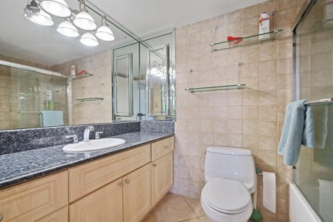 Condominio en venta en Aventura, Florida, 2 dormitorios, 145.39 m2 № 2083365 - foto 18