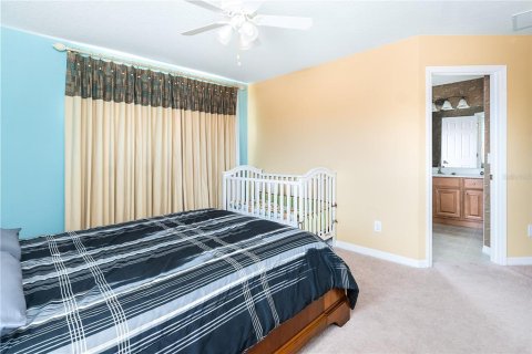 Casa en venta en Kissimmee, Florida, 6 dormitorios, 326.27 m2 № 1564032 - foto 24