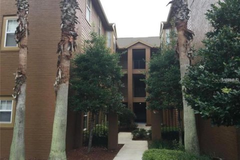 Condo à Longwood, Floride, 2 chambres  № 2431923