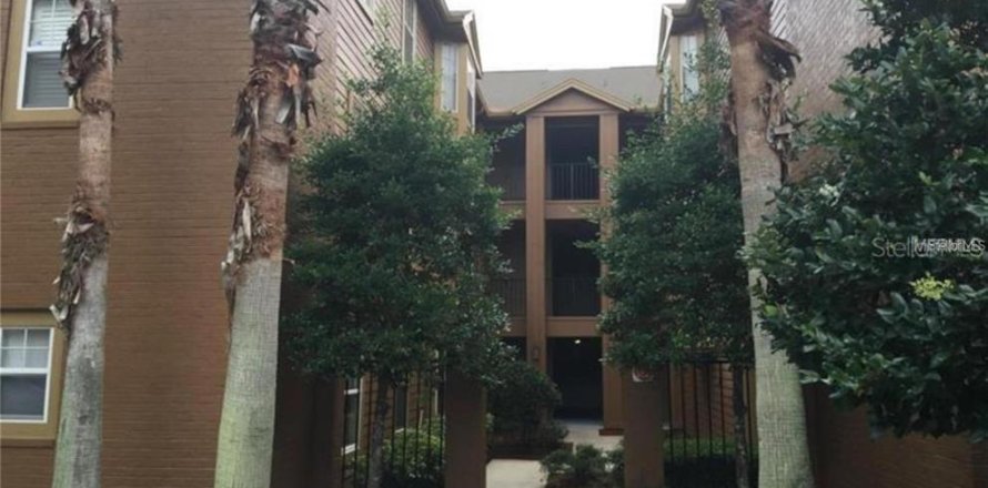 Condo à Longwood, Floride, 2 chambres  № 2431923