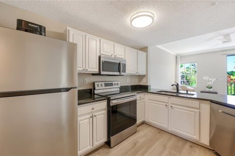 Купить кондоминиум в Сарасота, Флорида 8 комнат, 129.6м2, № 2147773 - фото 7