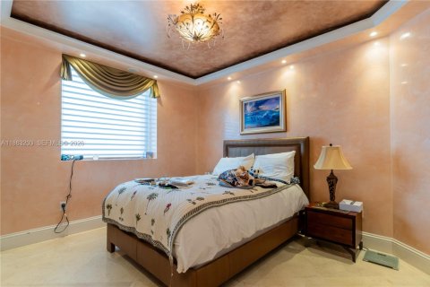 Condo in Sunny Isles Beach, Florida, 4 bedrooms  № 2091310 - photo 8