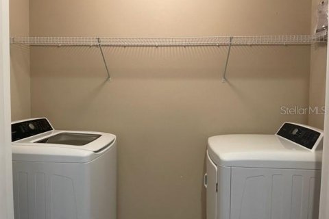 Adosado en alquiler en Sarasota, Florida, 3 dormitorios, 155.52 m2 № 1915207 - foto 17