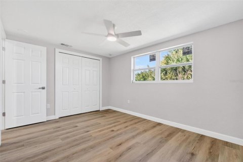 Villa ou maison à louer à New Port Richey, Floride: 3 chambres, 141.12 m2 № 2413766 - photo 20
