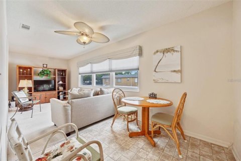 Condominio en venta en Saint Petersburg, Florida, 2 dormitorios, 93.83 m2 № 1524446 - foto 19