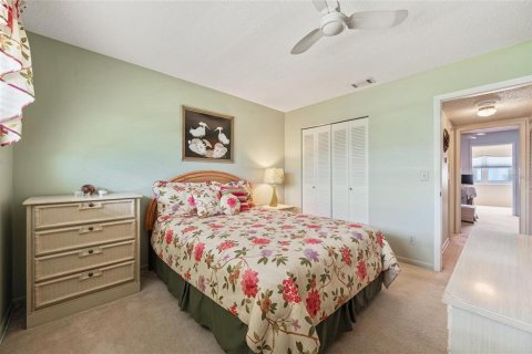 Condominio en venta en Saint Petersburg, Florida, 2 dormitorios, 93.83 m2 № 1524446 - foto 29