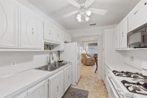 Condominio en venta en Saint Petersburg, Florida, 2 dormitorios, 93.83 m2 № 1524446 - foto 14