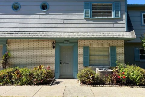 Copropriété à louer à Winter Park, Floride: 2 chambres, 101.26 m2 № 1662673 - photo 1