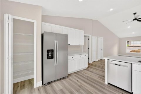 Casa en alquiler en Hernando, Florida, 4 dormitorios, 150.5 m2 № 2118971 - foto 13