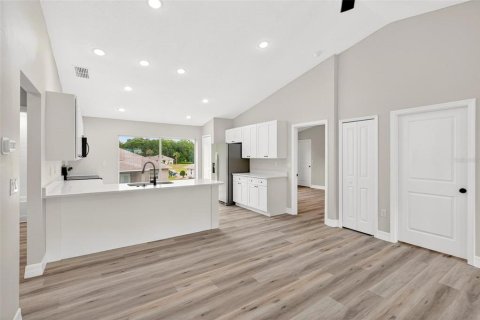 Casa en alquiler en Hernando, Florida, 4 dormitorios, 150.5 m2 № 2118971 - foto 3