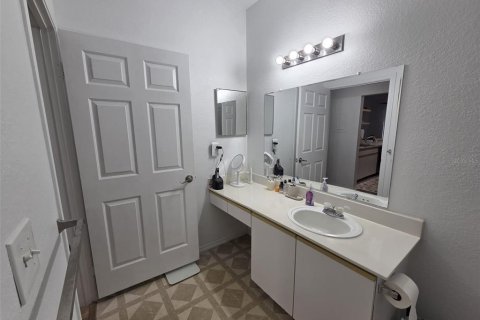 Condominio en alquiler en Orlando, Florida, 1 dormitorio, 79.34 m2 № 2142238 - foto 13