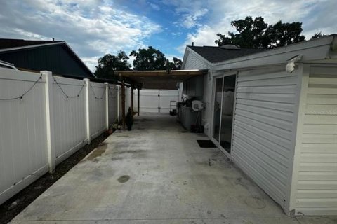 Villa ou maison à vendre à Tampa, Floride: 3 chambres, 129.04 m2 № 2237603 - photo 22
