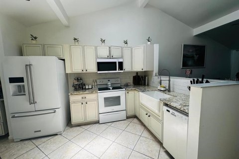 Villa ou maison à vendre à Tampa, Floride: 3 chambres, 129.04 m2 № 2237603 - photo 5