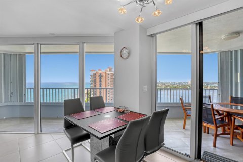 Condo in Riviera Beach, Florida, 3 bedrooms  № 2184156 - photo 15