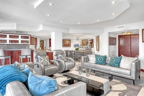 Condo in Riviera Beach, Florida, 3 bedrooms  № 2184156 - photo 7