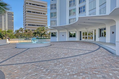 Condo in Riviera Beach, Florida, 3 bedrooms  № 2184156 - photo 3