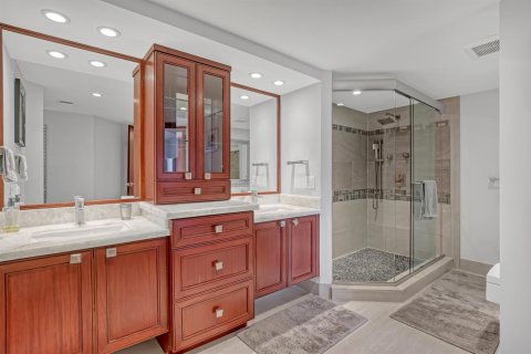 Condo in Riviera Beach, Florida, 3 bedrooms  № 2184156 - photo 27