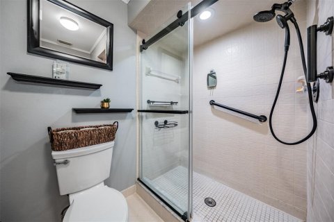Купить кондоминиум в Палм-Харбор, Флорида 7 комнат, 120.77м2, № 2151788 - фото 23