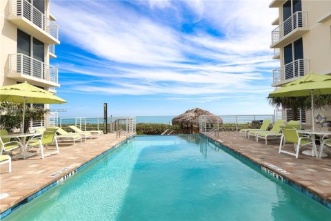 Condominio en venta en St. Lucie, Florida, 2 dormitorios, 142.51 m2 № 1865137 - foto 25