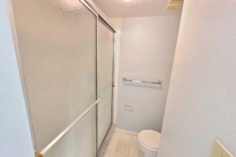 Снять в аренду кондоминиум в Дирфилд-Бич, Флорида 3 комнаты, 64.57м2, № 2262260 - фото 10