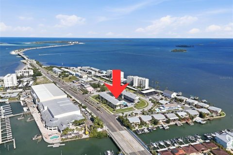 Condominio en venta en Dunedin, Florida, 2 dormitorios, 85.93 m2 № 2092805 - foto 2