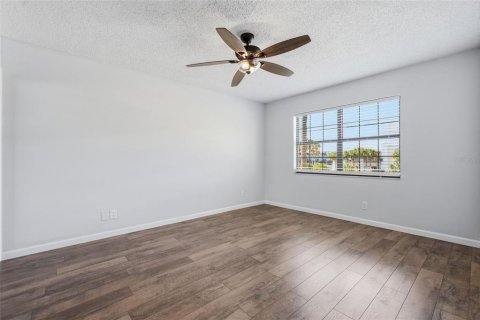 Condominio en venta en Dunedin, Florida, 2 dormitorios, 85.93 m2 № 2092805 - foto 13