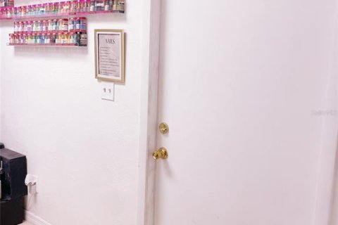 Снять в аренду коммерческую недвижимость в Лейкленд, Флорида 371.61м2, № 1760641 - фото 3