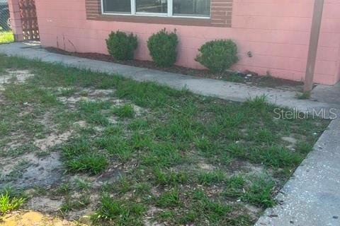 House in Gainesville, Florida 3 bedrooms, 89.19 sq.m. № 2149300 - photo 2