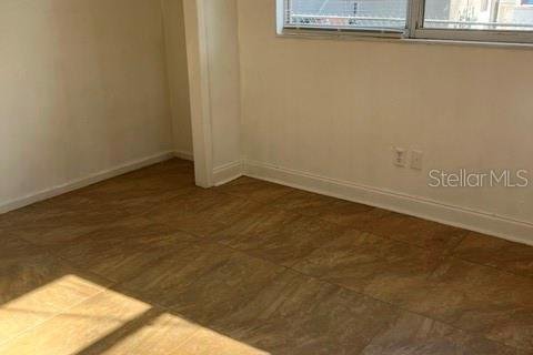 House in Gainesville, Florida 3 bedrooms, 89.19 sq.m. № 2149300 - photo 11