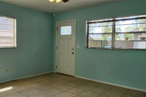 Appartement à louer à Largo, Floride: 2 chambres, 65.03 m2 № 2415421 - photo 4