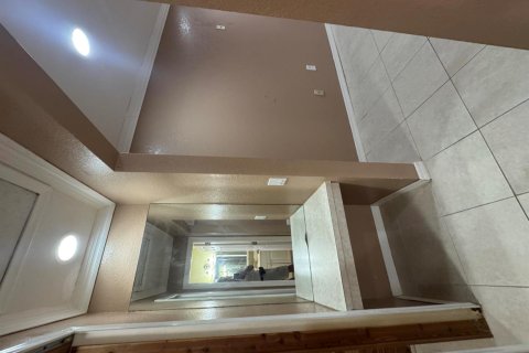 Casa en venta en Sunrise, Florida, 2 dormitorios, 97.27 m2 № 2248208 - foto 10