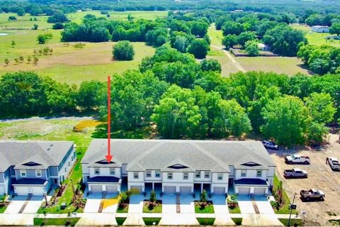 Townhouse in San Antonio, Florida 2 bedrooms, 140.56 sq.m. № 1879962 - photo 2