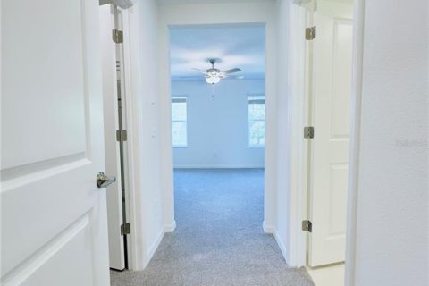 Townhouse in San Antonio, Florida 2 bedrooms, 140.56 sq.m. № 1879962 - photo 24