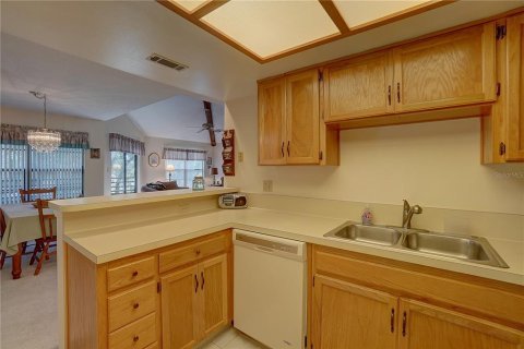 Купить кондоминиум в Палм-Харбор, Флорида 8 комнат, 97.55м2, № 1420525 - фото 15