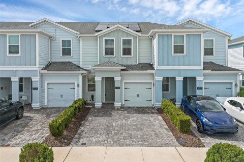 Adosado en venta en Kissimmee, Florida, 3 dormitorios, 155.52 m2 № 1894954 - foto 1