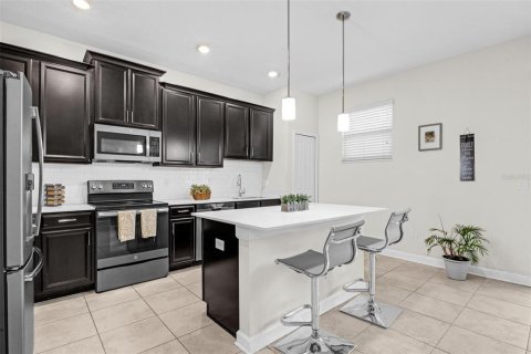 Adosado en venta en Kissimmee, Florida, 3 dormitorios, 155.52 m2 № 1894954 - foto 5