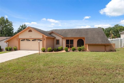 Casa en venta en Spring Hill, Florida, 2 dormitorios, 150.5 m2 № 1880702 - foto 2