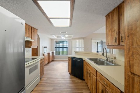 Casa en venta en Spring Hill, Florida, 2 dormitorios, 150.5 m2 № 1880702 - foto 16