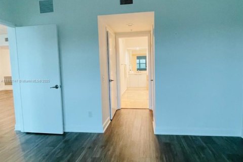 Copropriété à louer à North Miami, Floride: 2 chambres, 161.93 m2 № 1944185 - photo 10