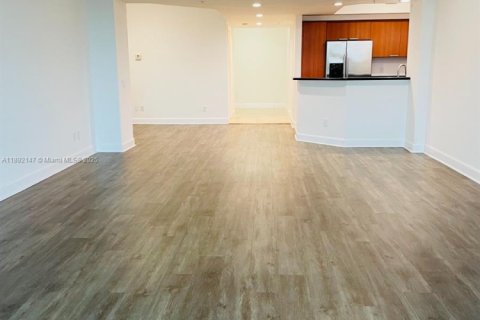 Copropriété à louer à North Miami, Floride: 2 chambres, 161.93 m2 № 1944185 - photo 3