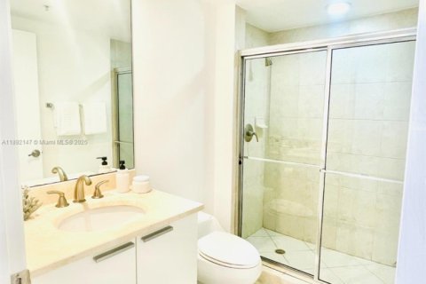 Copropriété à louer à North Miami, Floride: 2 chambres, 161.93 m2 № 1944185 - photo 18