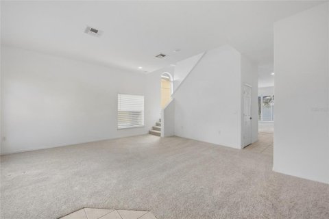 Casa en venta en Davenport, Florida, 5 dormitorios, 217.86 m2 № 2386615 - foto 8