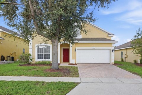 Casa en Davenport, Florida 5 dormitorios, 217.86 m2 № 2386615