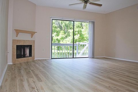 Touwnhouse à vendre à Altamonte Springs, Floride: 2 chambres, 128.02 m2 № 1911611 - photo 6