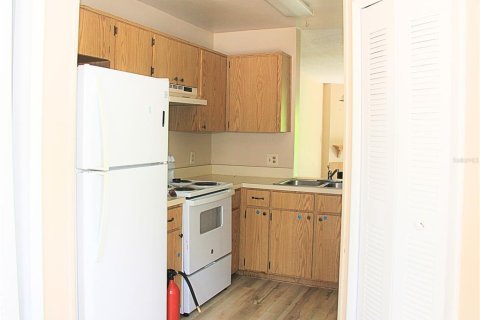 Touwnhouse à vendre à Altamonte Springs, Floride: 2 chambres, 128.02 m2 № 1911611 - photo 4