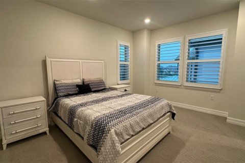 Casa en venta en Orlando, Florida, 7 dormitorios, 416.95 m2 № 2359303 - foto 11