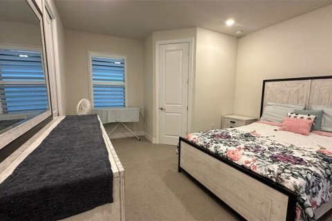 Casa en venta en Orlando, Florida, 7 dormitorios, 416.95 m2 № 2359303 - foto 21