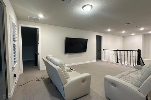 Casa en venta en Orlando, Florida, 7 dormitorios, 416.95 m2 № 2359303 - foto 22