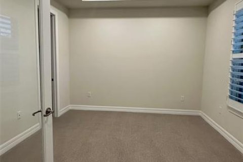Casa en venta en Orlando, Florida, 7 dormitorios, 416.95 m2 № 2359303 - foto 29